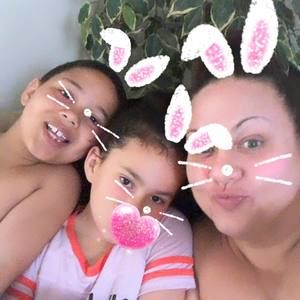 Meet your Posher, Angela